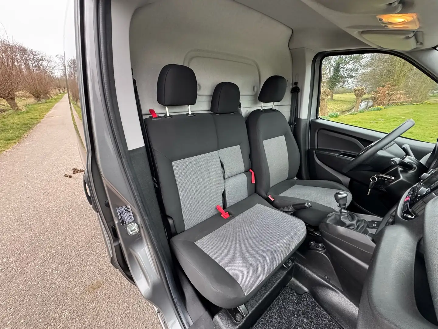 Fiat Doblo Cargo 1.6 MJ L1H1 ECO JET / Prijs Ex. BTW / Airco Grijs - 2