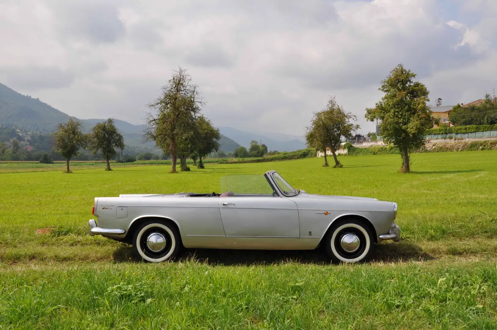 Lancia Appia Convertibile Vignale Gümüş rengi - 1