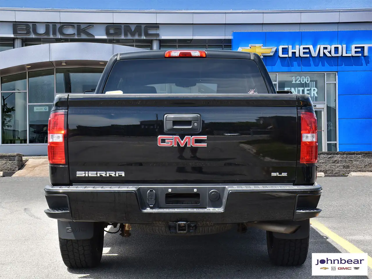 GMC Sierra 1500 снимка GMC Sierra 1500