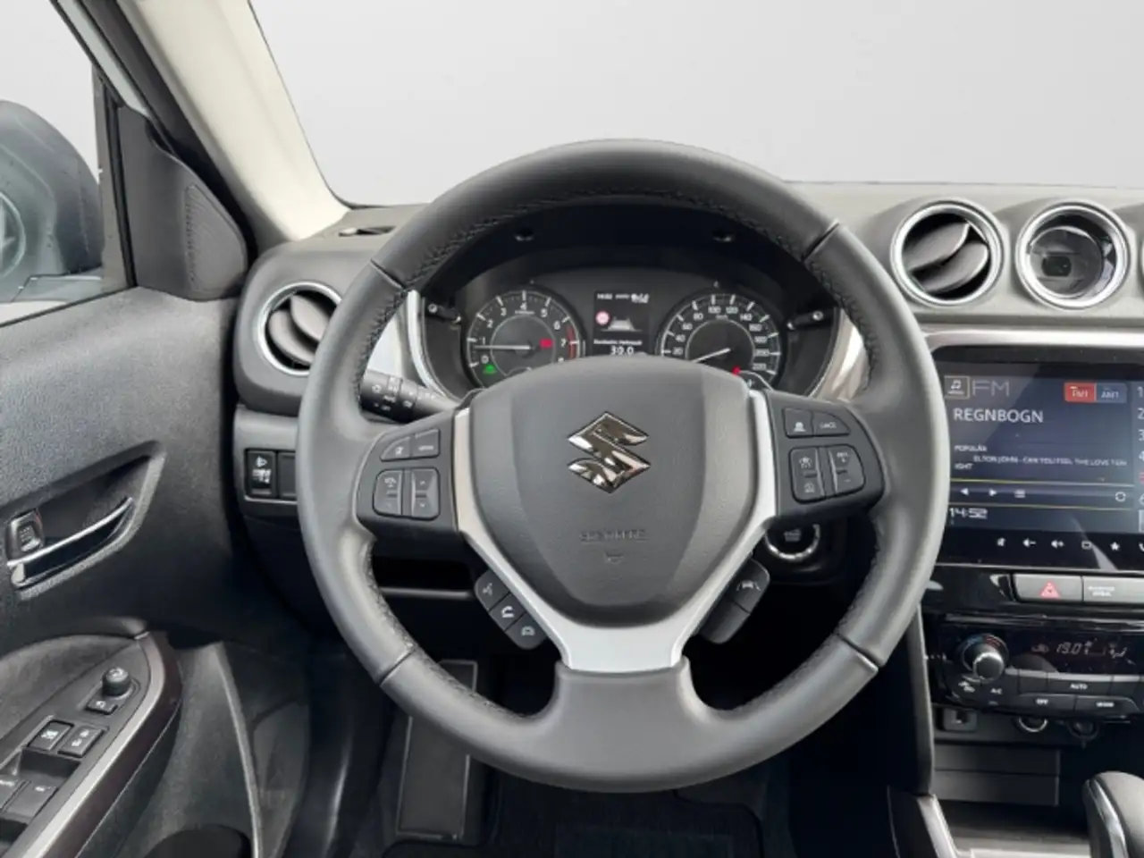 Suzuki Vitara 1.5 Hybrid Comfort+ Allgrip +Navi+Keyless+Schiebed 13