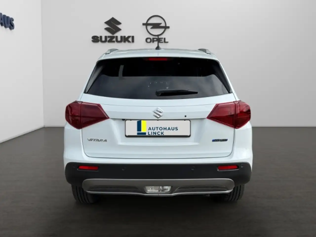 Suzuki Vitara 1.5 Hybrid Comfort+ Allgrip +Navi+Keyless+Schiebed 6