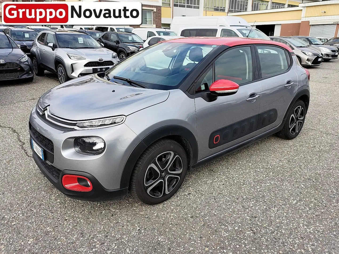 Citroen C3 PureTech 82 S&S Feel Grau - 1