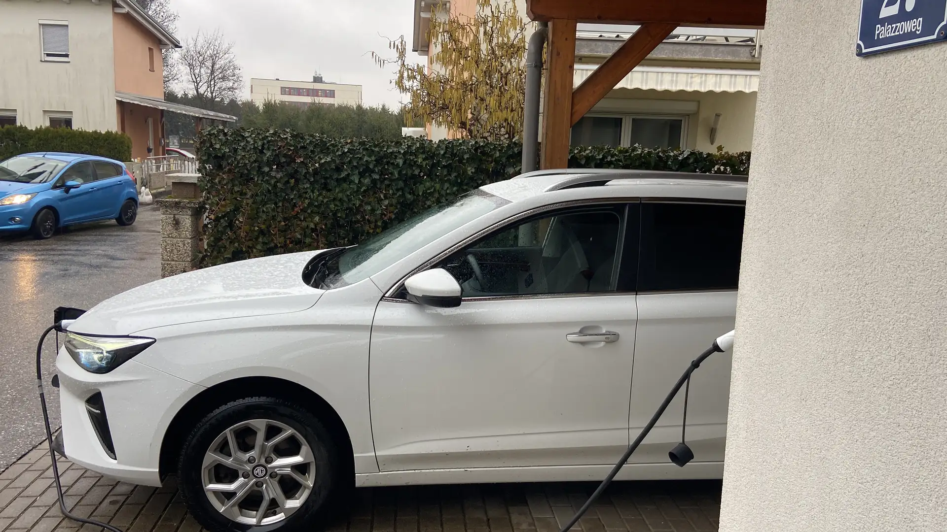 MG MG5 EV Comfort 50,3 kWh Standard Reichweite - 1