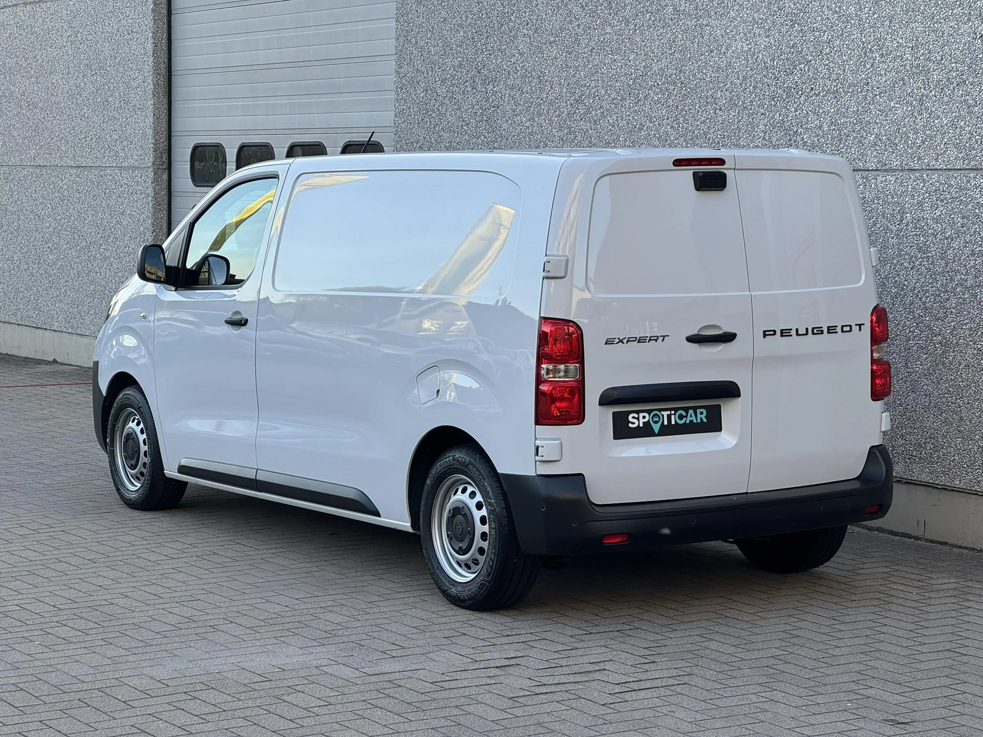 Peugeot Expert 1.5TD 120PK L2 GPS/CAMERA/VLOER&WANDEN — photo 3