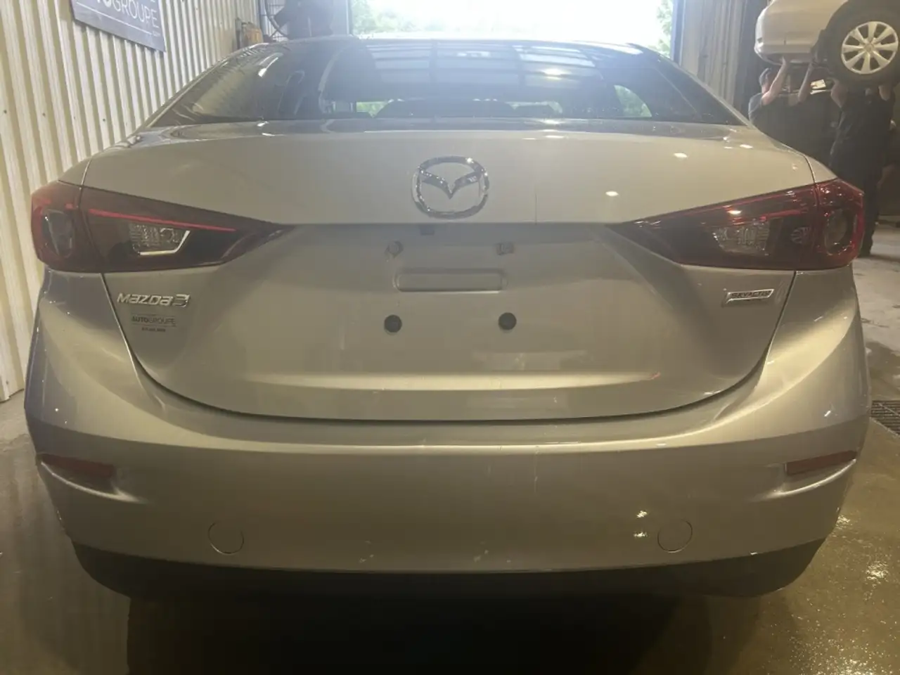 Mazda 3 снимка Mazda 3