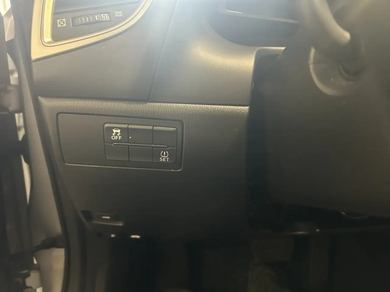 Mazda 3 снимка Mazda 3