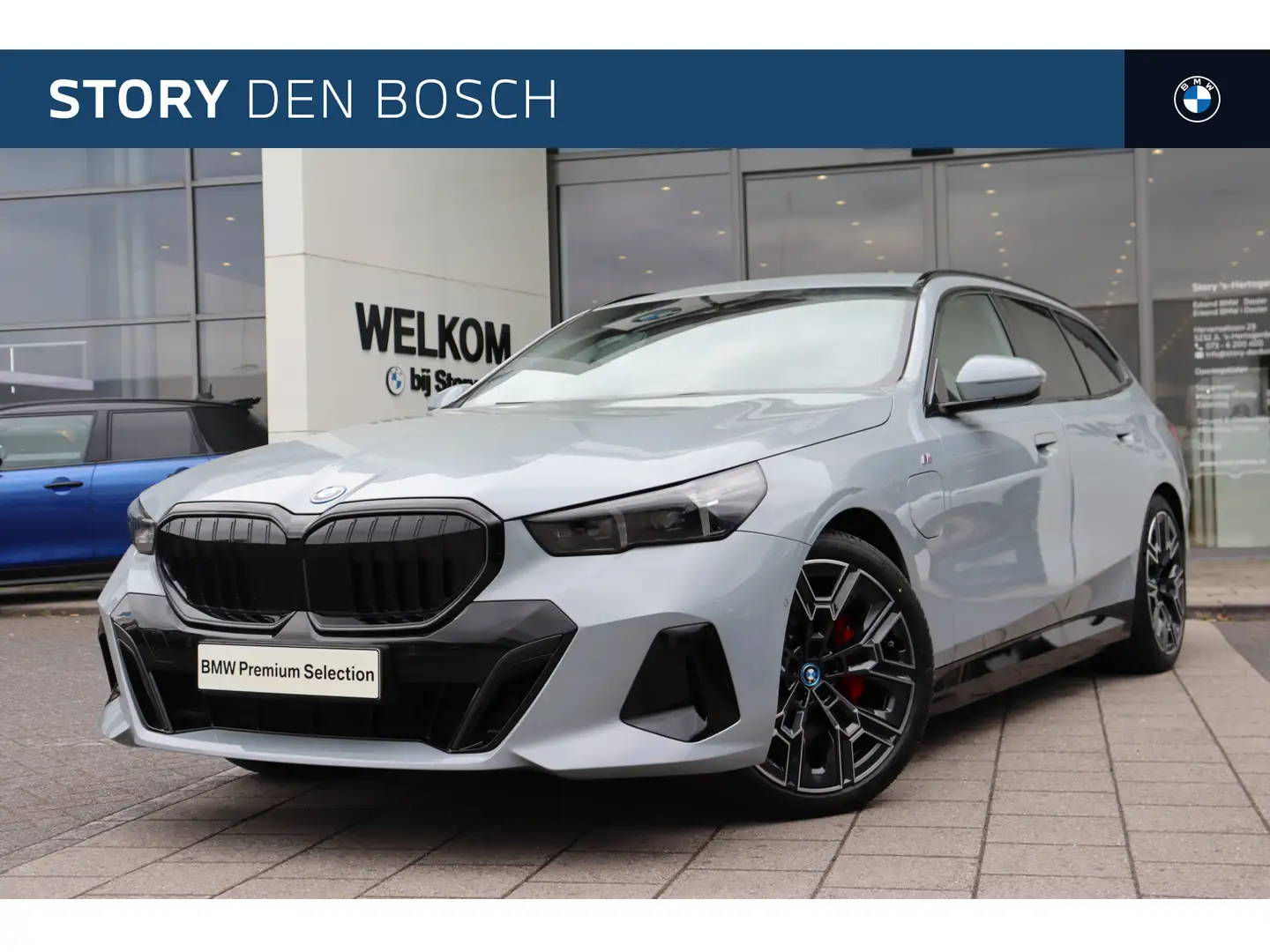 BMW 530 5 Serie Touring 530e M Sport Automaat / Trekhaak / Grijs - 1
