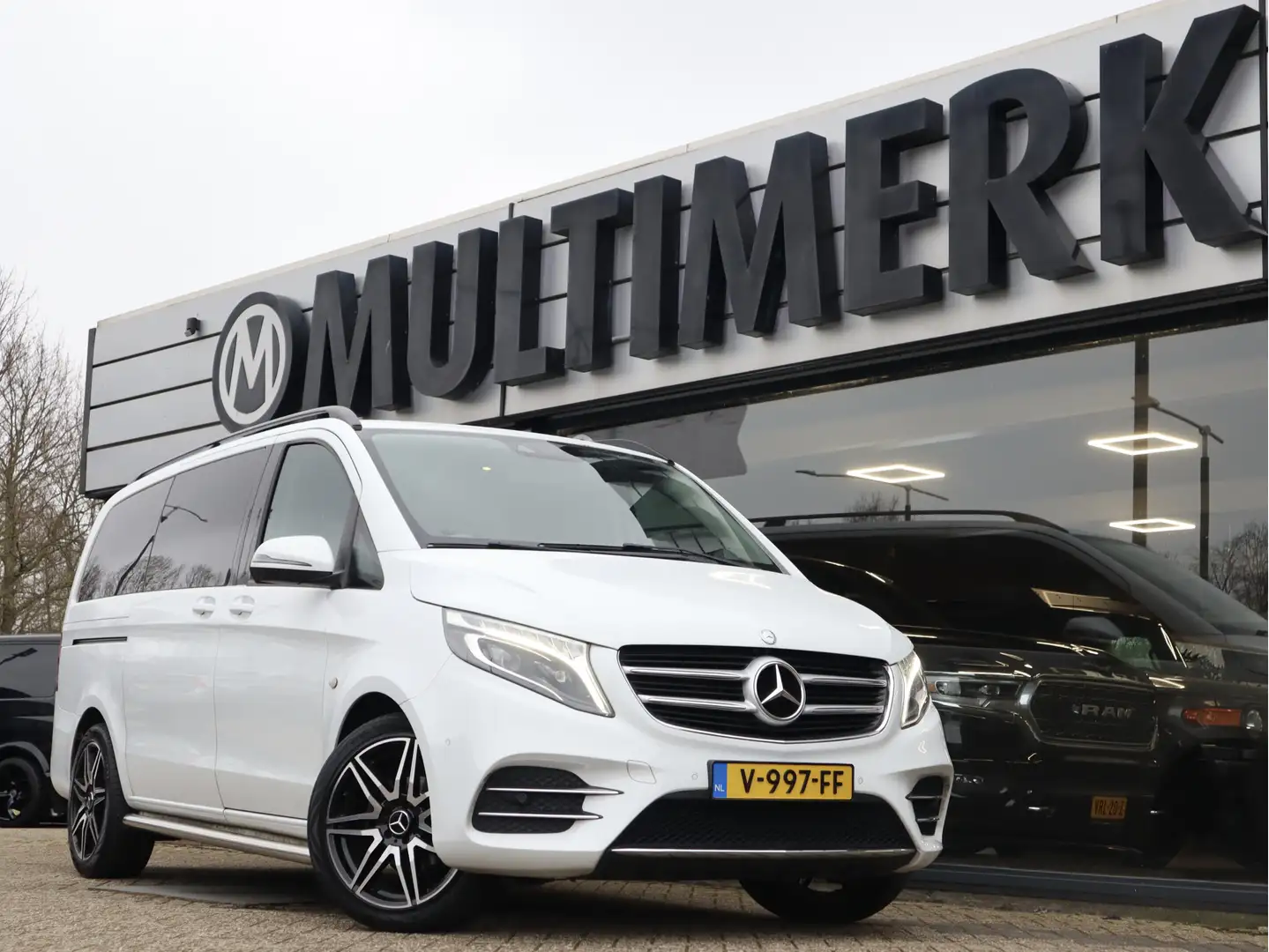 Mercedes-Benz Vito 114 CDI AMG LUXE DUBBELE CABINE Wit - 1