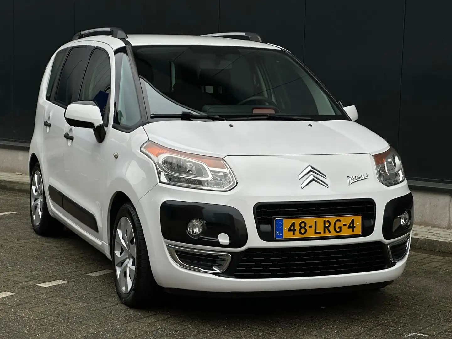 Citroen C3 Picasso 1.4 VTi Aura AIRCO/CRUISE/LAGE KM | KEURIGE AUTO ! Bílá - 2