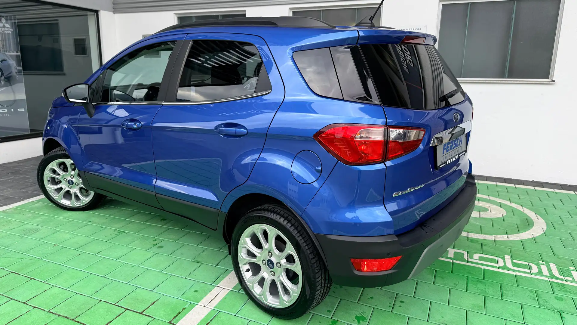 Ford EcoSport 1.0 Titanium mit Ford Navi SYNC3 und Freisprech Azul - 2