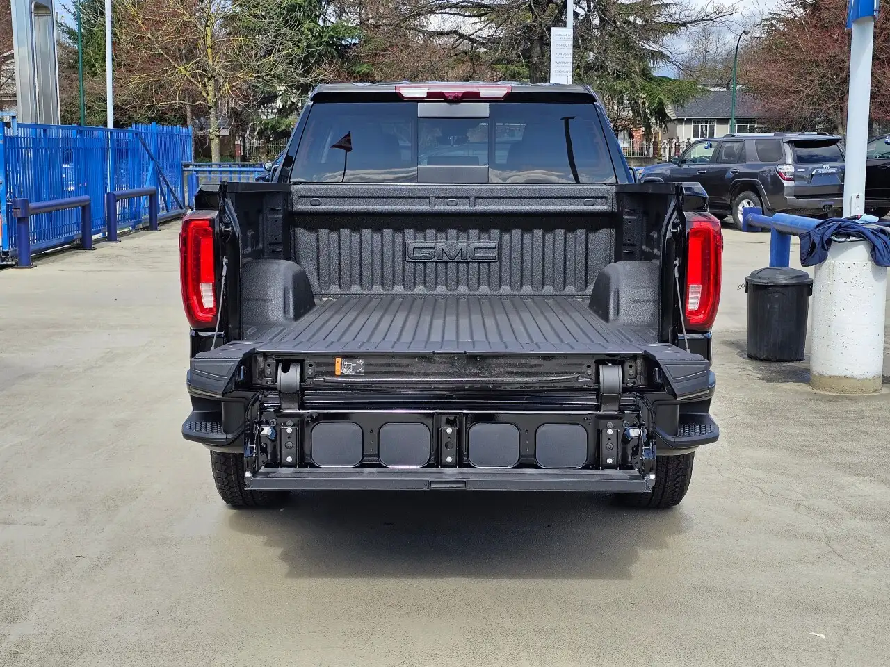 GMC Sierra 1500 снимка GMC Sierra 1500