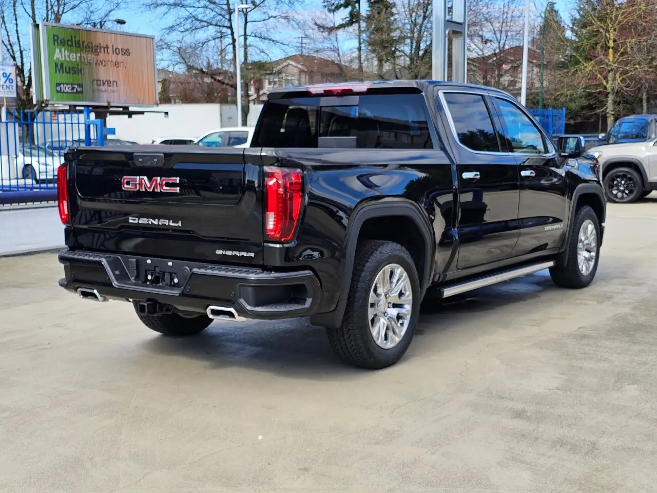 GMC Sierra 1500 снимка GMC Sierra 1500