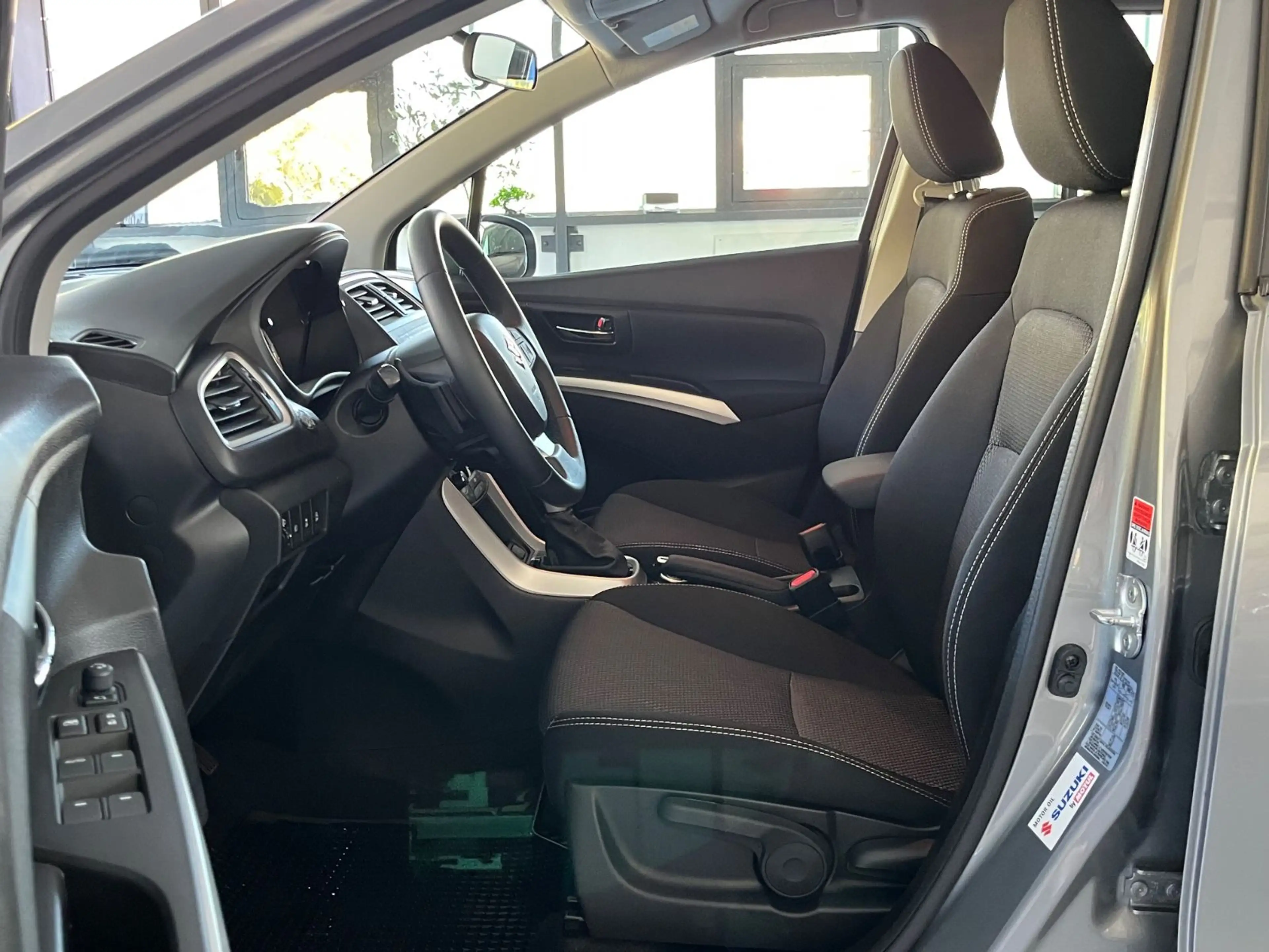 Suzuki SX4 S-CROSS Comfort 4x4 27.000KM! TOP AUSTATTUNG — photo 8