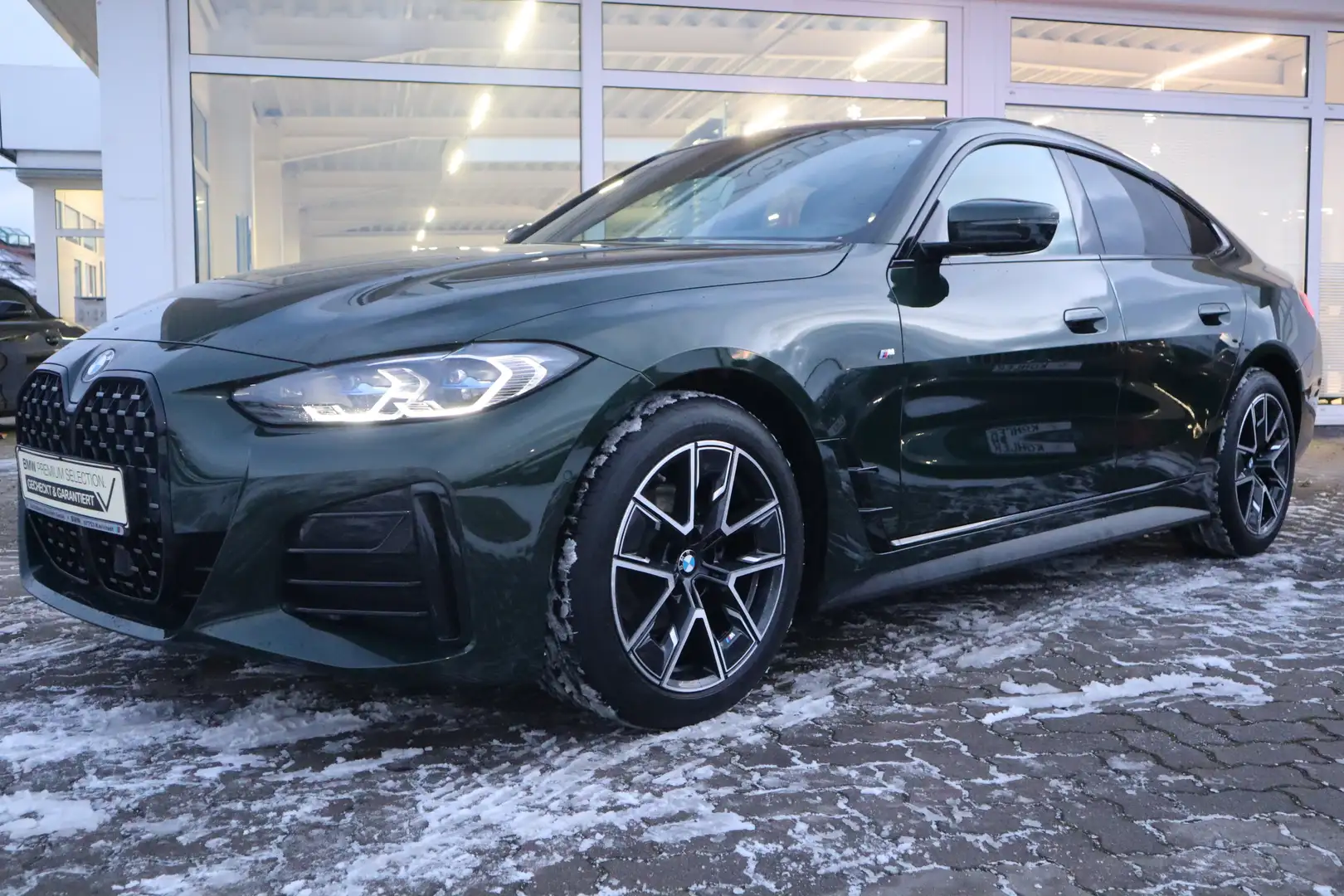 BMW 420 i Gran Coupé M Sport/DAB/AHK/Shz Grün - 1