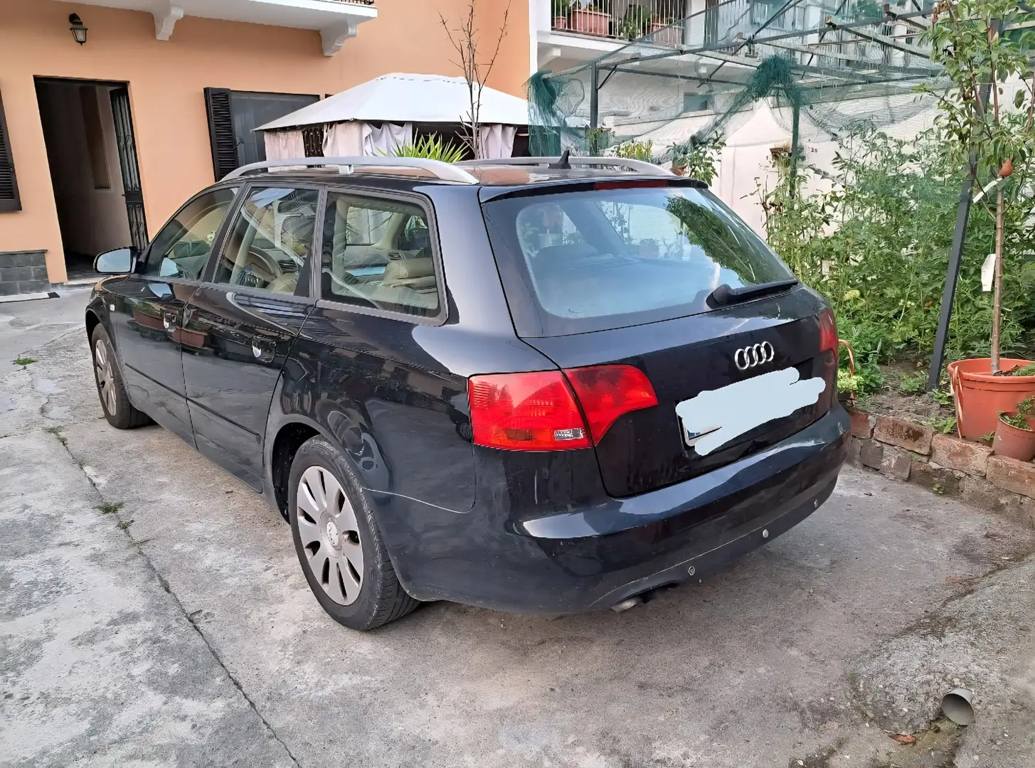 Audi A4 Avant 2.0 tdi Top Plus - 2