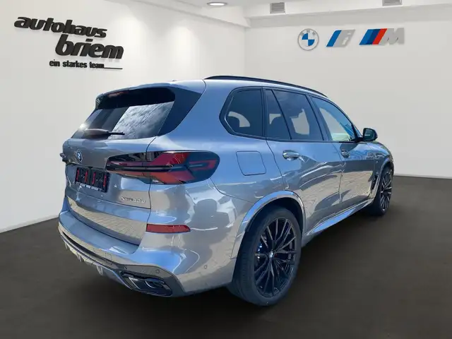 BMW X5 X5 view 3
