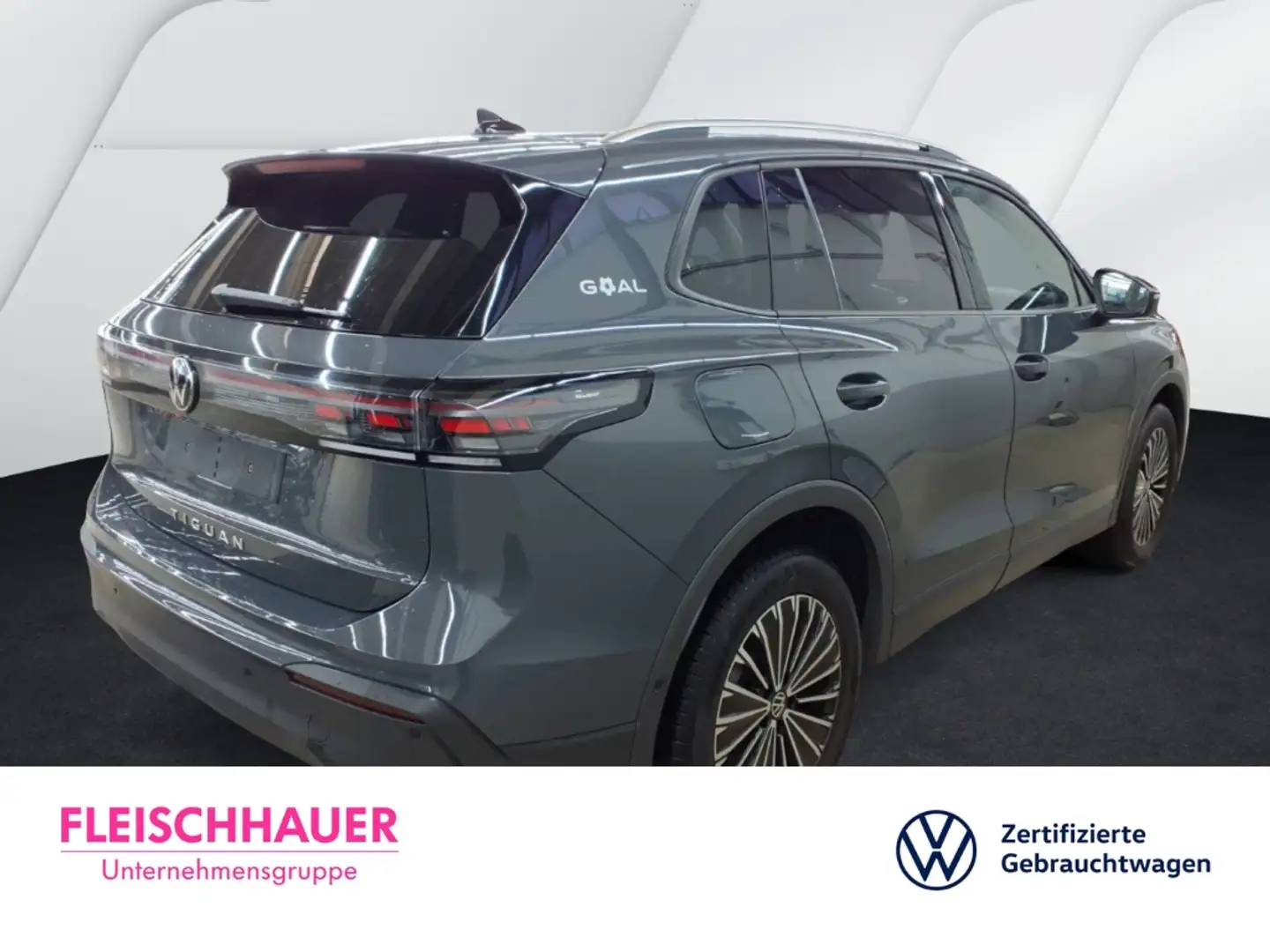 Volkswagen Tiguan 2.0 TDI DSG Goal AHK Navi Digitales Cockpit 360 Ka Grau - 2