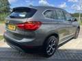 BMW X1 xDrive25i High Executive / Automaat / Trekhaak afn Gri - thumbnail 2