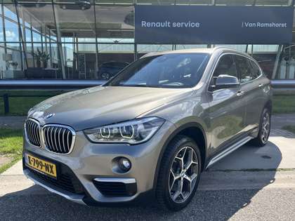 BMW X1 xDrive25i High Executive / Automaat / Trekhaak afn