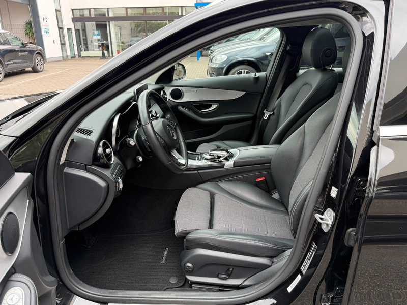 Mercedes-Benz C 180 T-Modell/LED/Navi/Panorama/AHK/2.Hand — photo 9