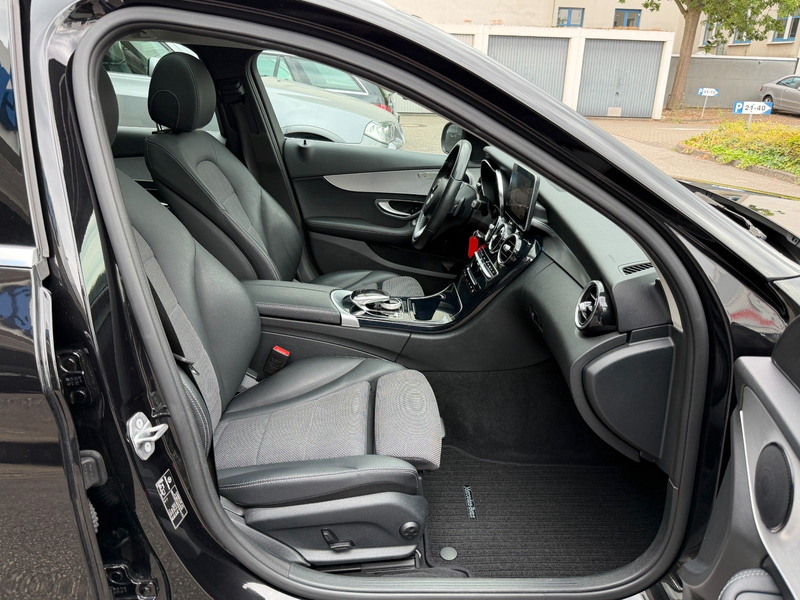 Mercedes-Benz C 180 T-Modell/LED/Navi/Panorama/AHK/2.Hand — photo 14