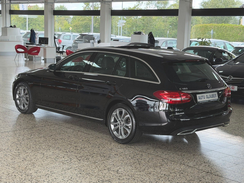 Mercedes-Benz C 180 T-Modell/LED/Navi/Panorama/AHK/2.Hand — photo 2