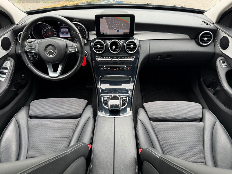 Mercedes-Benz C 180 T-Modell/LED/Navi/Panorama/AHK/2.Hand — photo 12