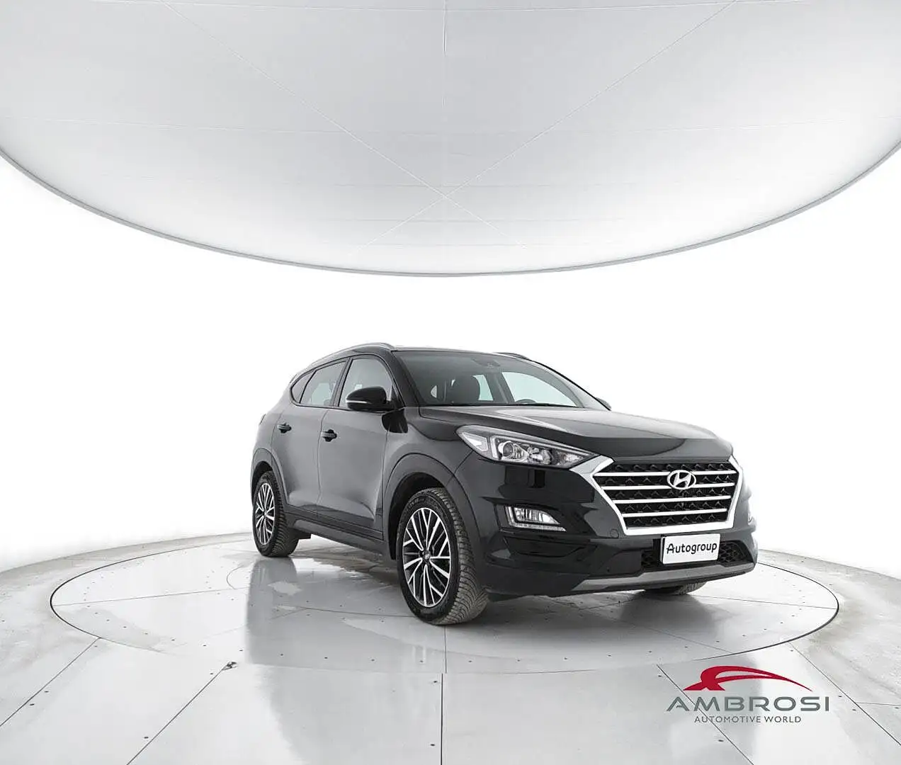 Hyundai TUCSON 1.6 CRDi 136CV 48V DCT Exellence Zwart - 2