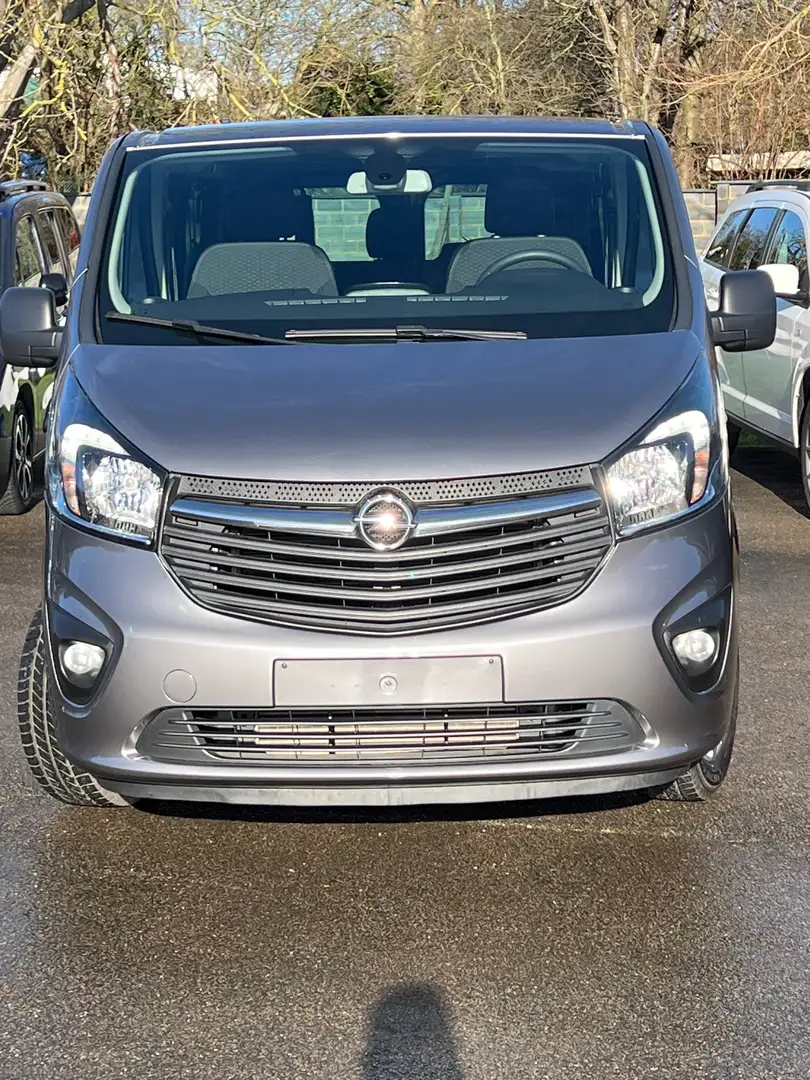 Opel Vivaro -Équipement pour personne a mobilité réduite- Bronze - 2