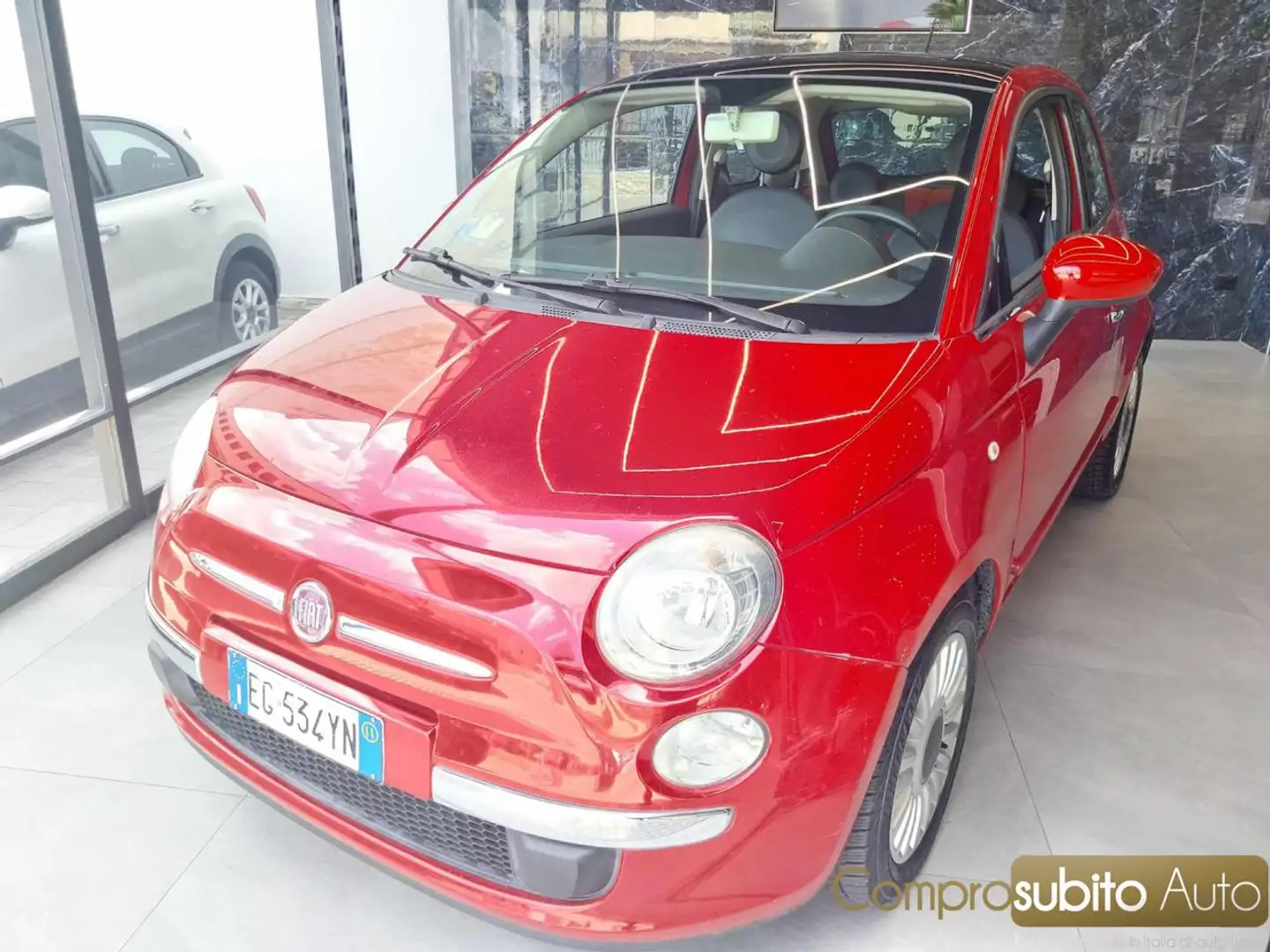 Fiat 500 1.2 Lounge AUTOMATICA ( Garanzia 12 Mesi) Rosso - 2