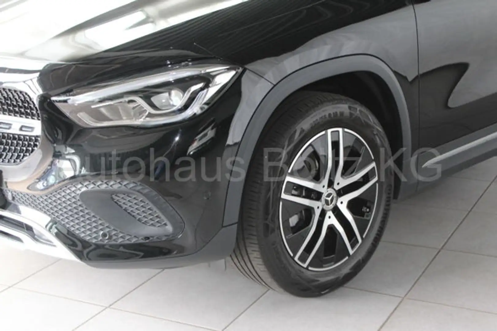 Mercedes-Benz GLA 200 Progressive Busin. AHK LED HP MBUX HE Noir - 2