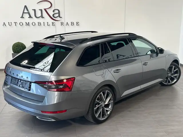 Skoda Superb view 5