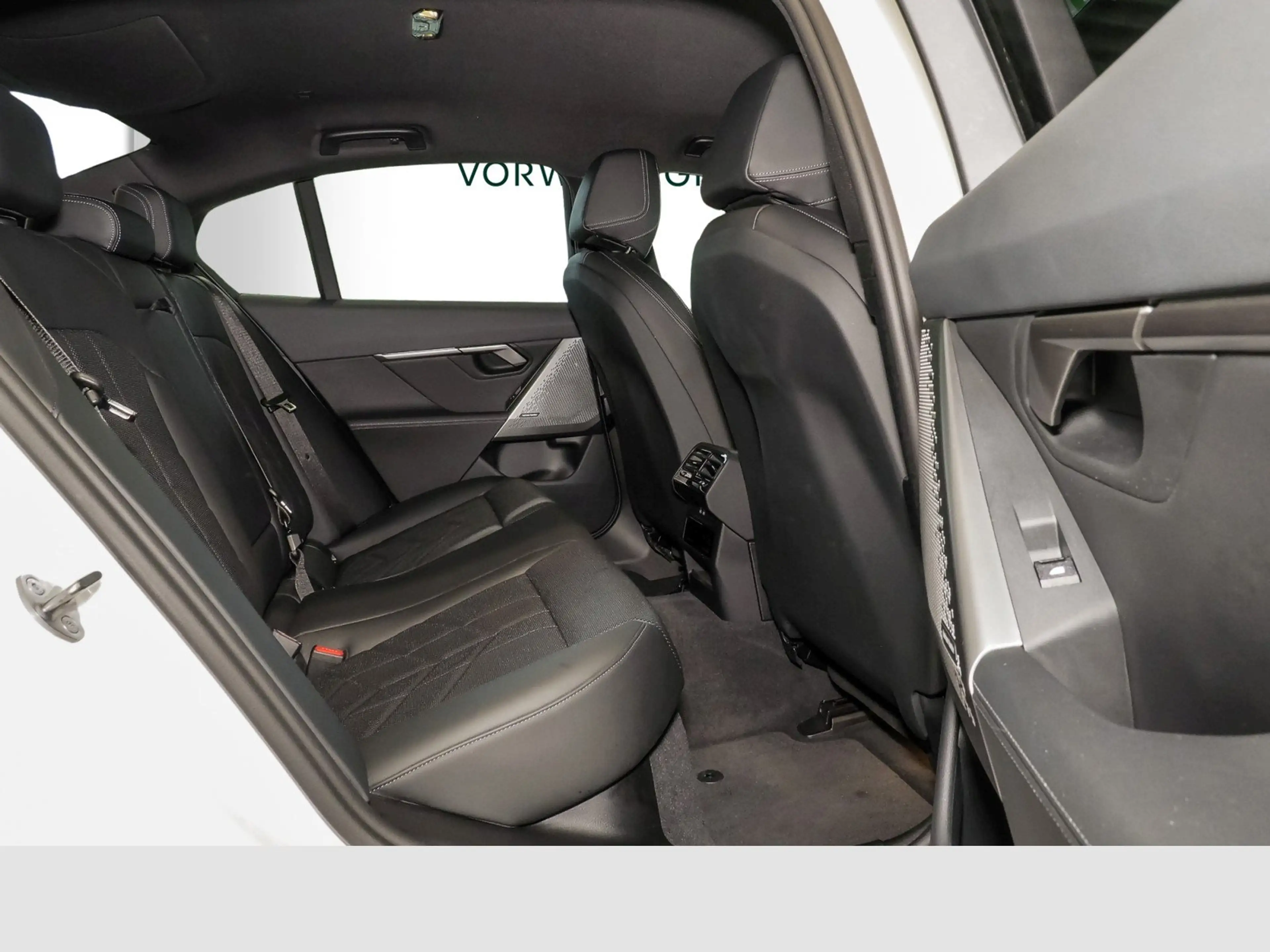 BMW 520 ANDERE M SPORT D MHEV — photo 9