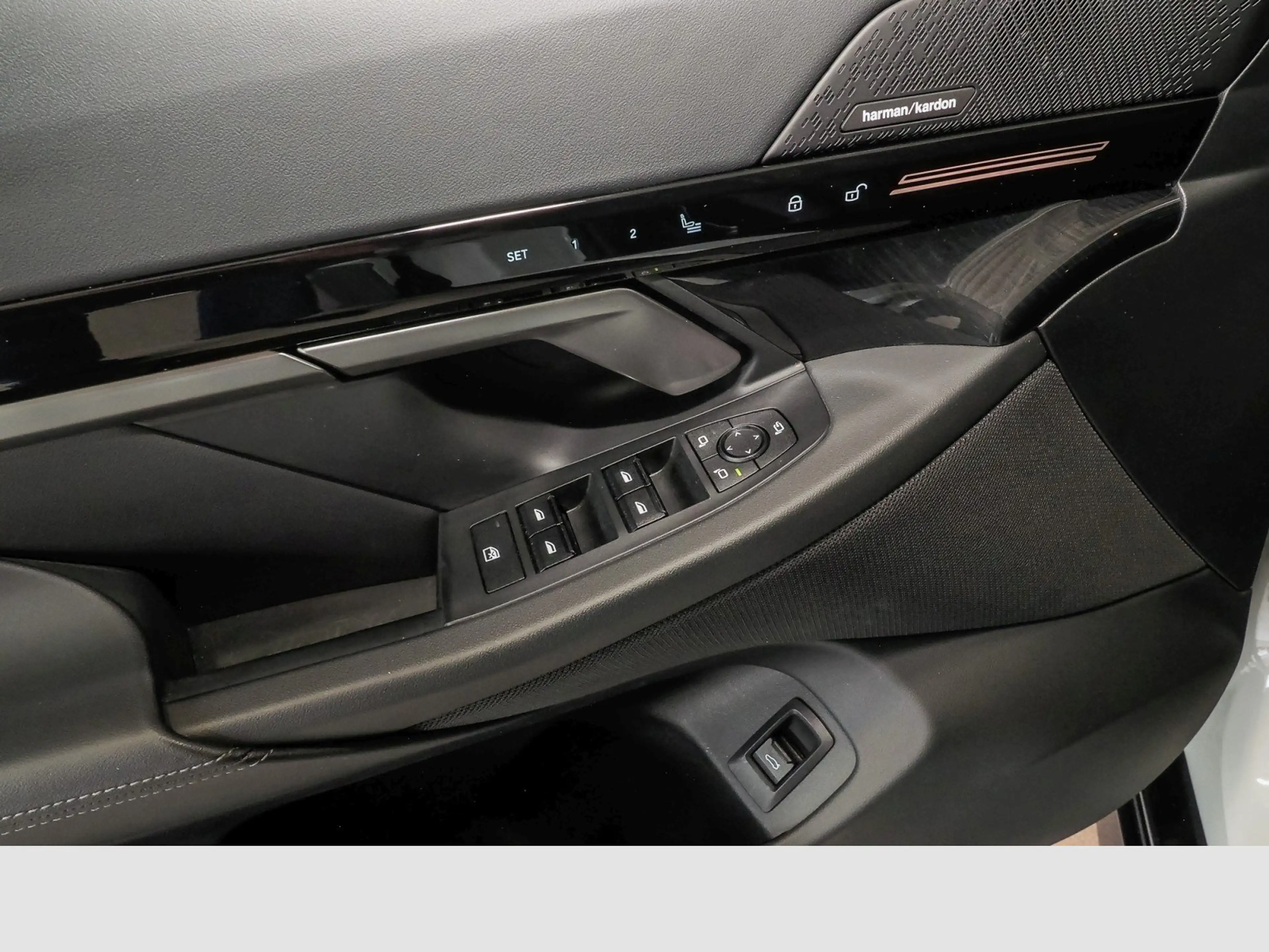 BMW 520 ANDERE M SPORT D MHEV — photo 14
