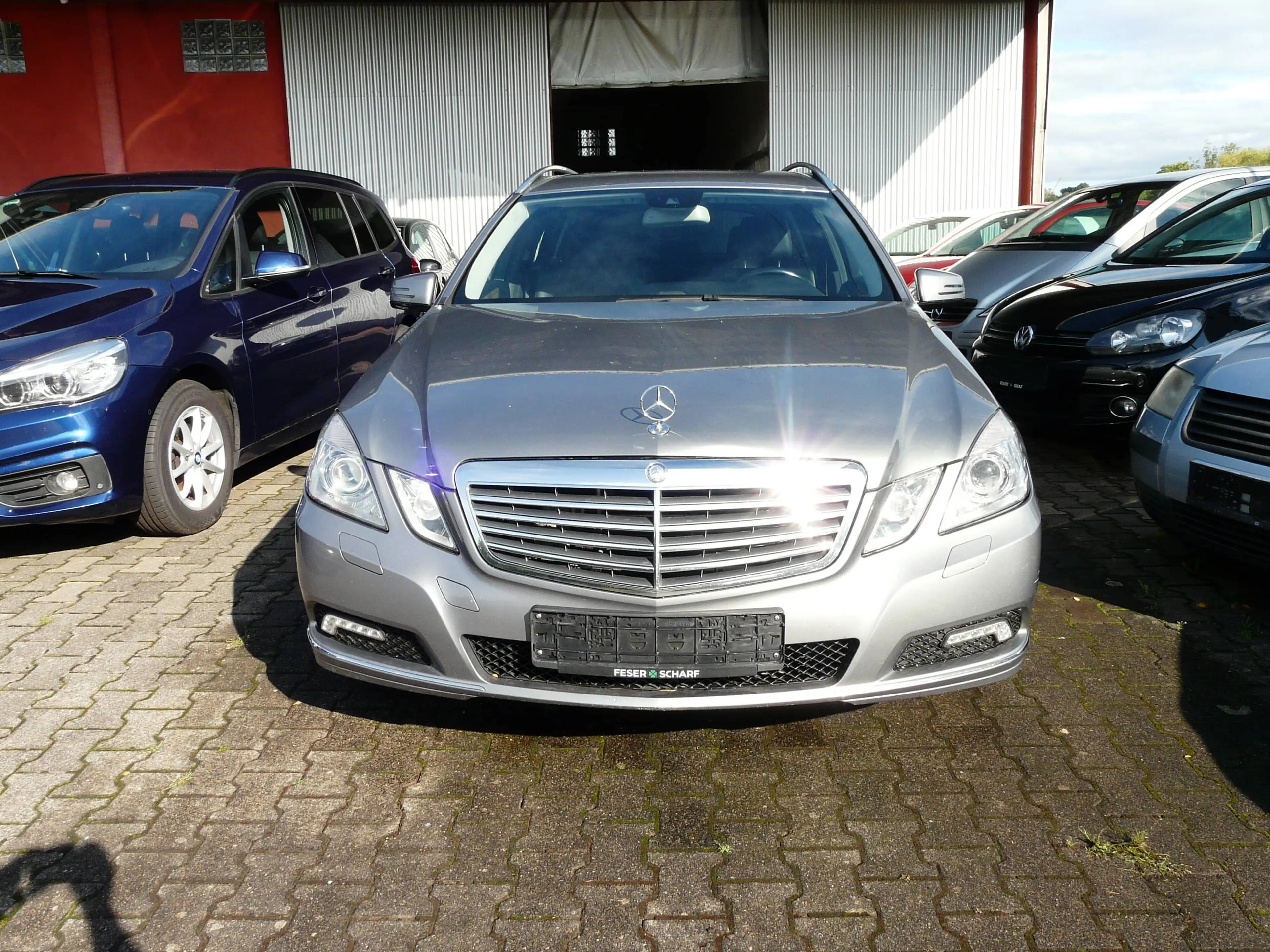 Mercedes-Benz E 300 E 300 CDI BlueEfficiency (212.220) — photo 2