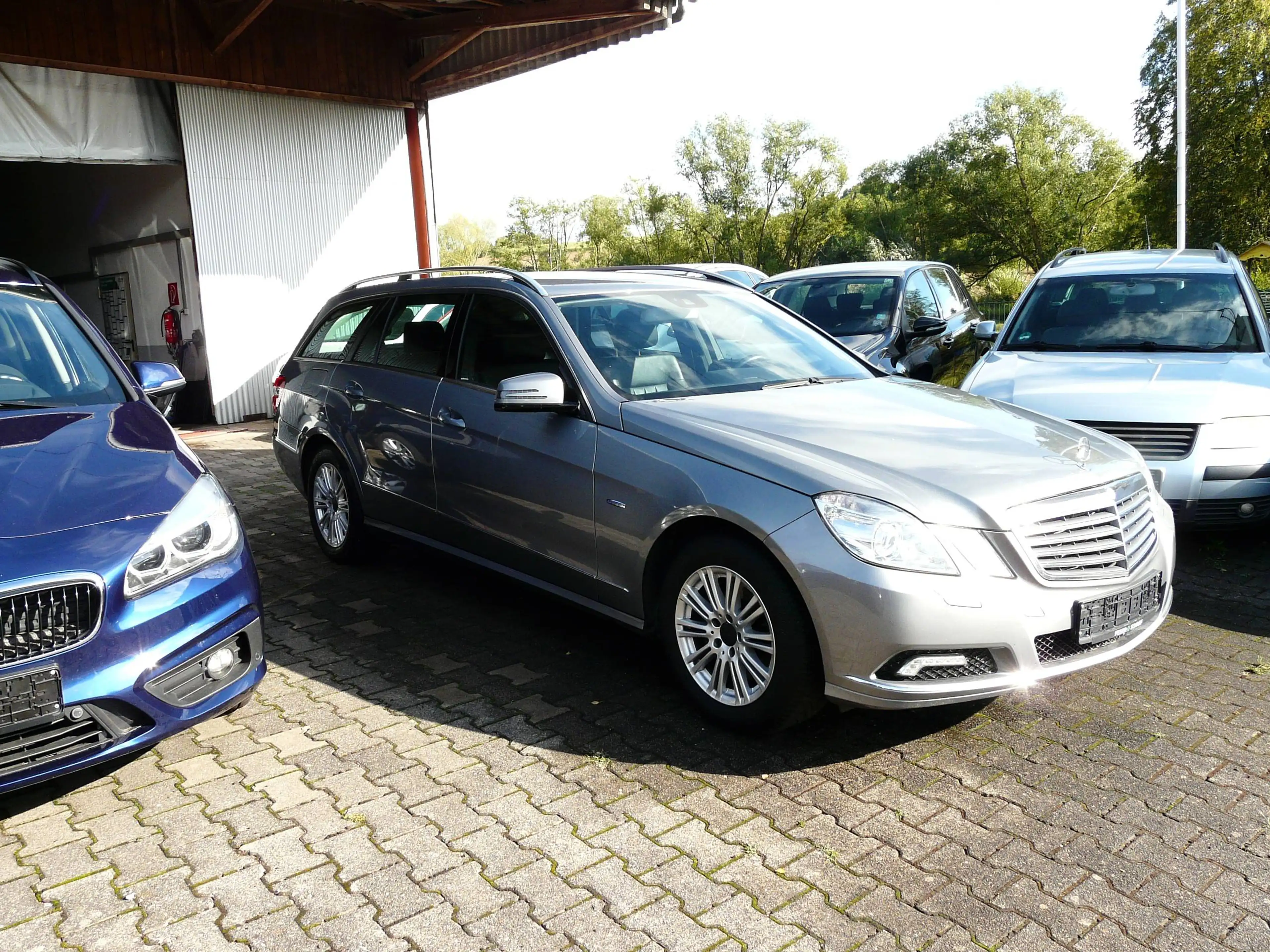 Mercedes-Benz E 300 E 300 CDI BlueEfficiency (212.220) — photo 4