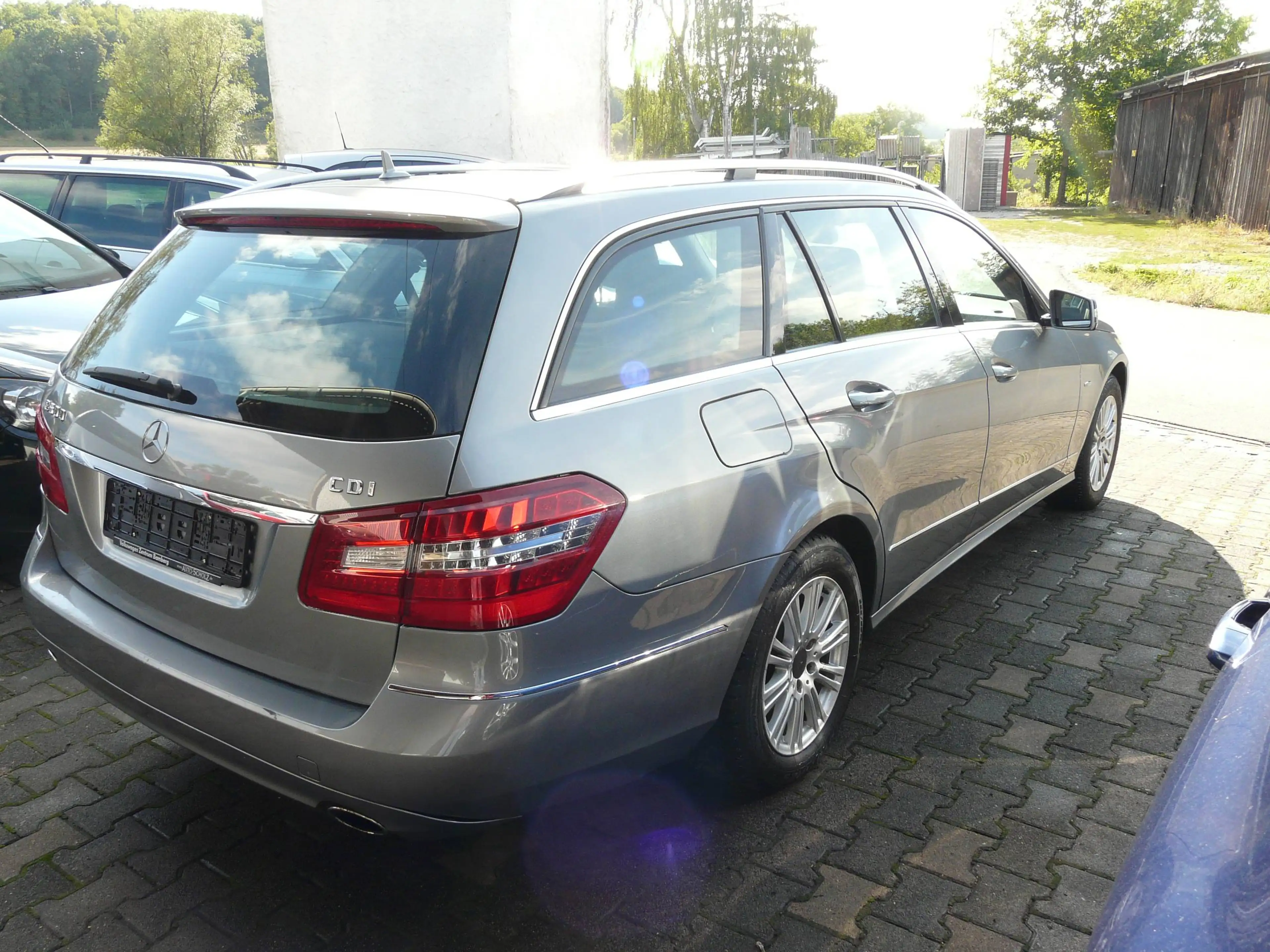 Mercedes-Benz E 300 E 300 CDI BlueEfficiency (212.220) — photo 5