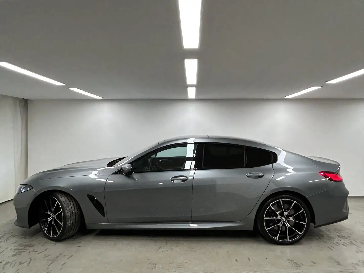 BMW 840 d xDrive Gran Coupé Sportpaket Head-Up DAB Grau - 2