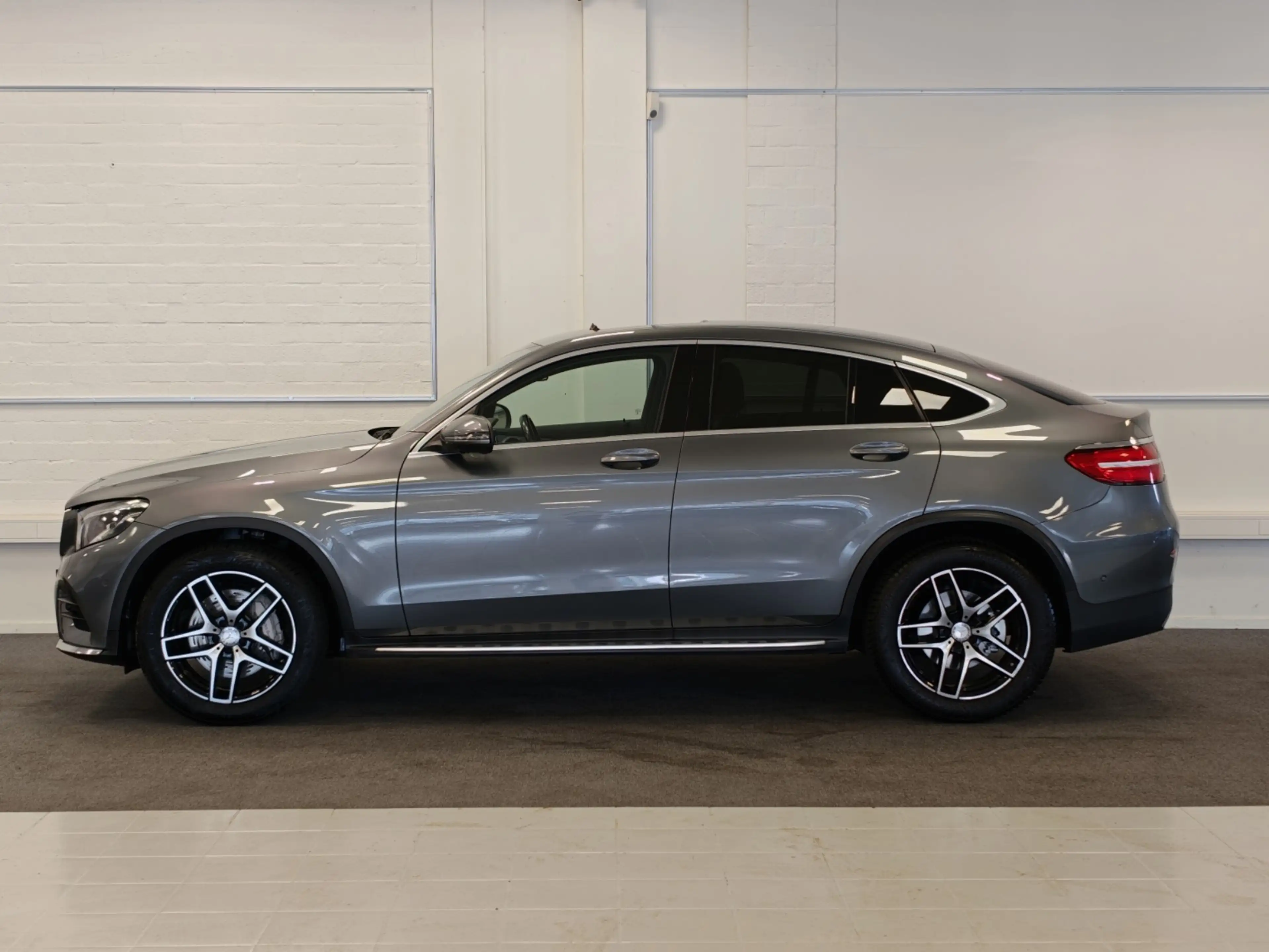 Mercedes-Benz GLC 250 Coupé 4MATIC Edition 1 360 Camera Schuif/kanteldak — photo 5