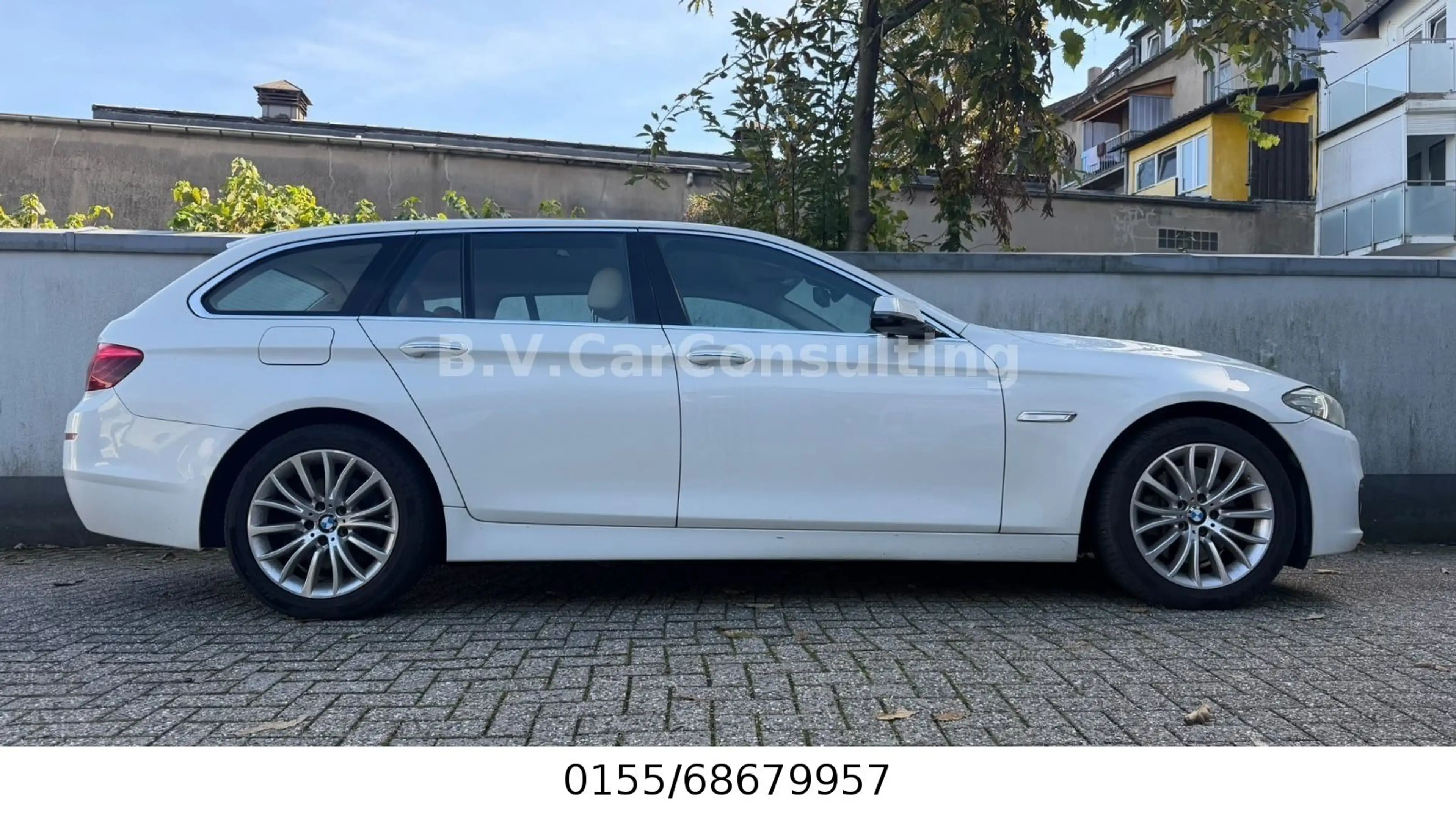 BMW 525 d Touring*Leder*HeadUp*Navi*Spurh*Abstand*Lux — photo 5