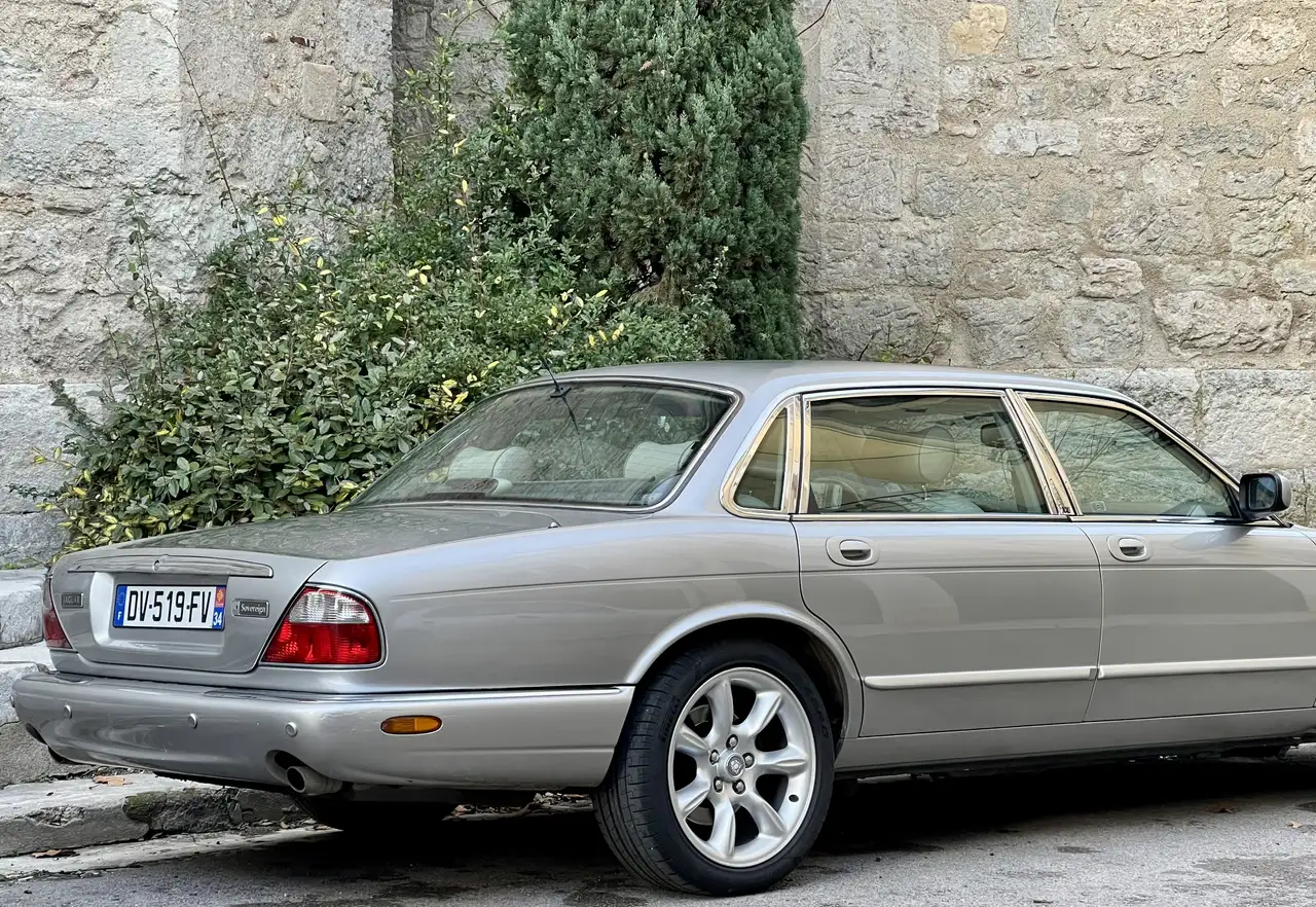 Jaguar XJ Sovereign, foto 10