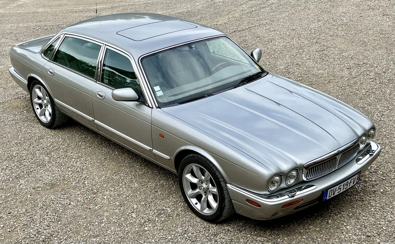 Jaguar XJ Sovereign, foto 2