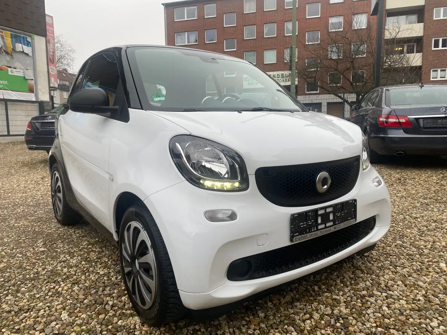 smart forTwo Basis 52kW (453.342) Weiß - 2