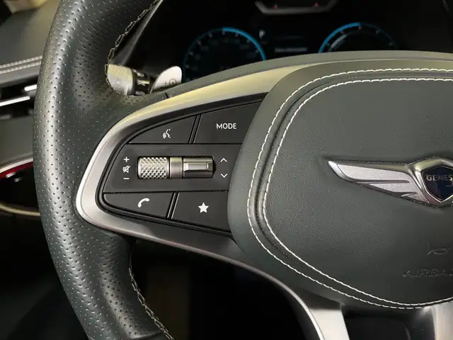 Genesis GV70 Sport *Nappa*Matrix LED*Panorama Ansicht 18