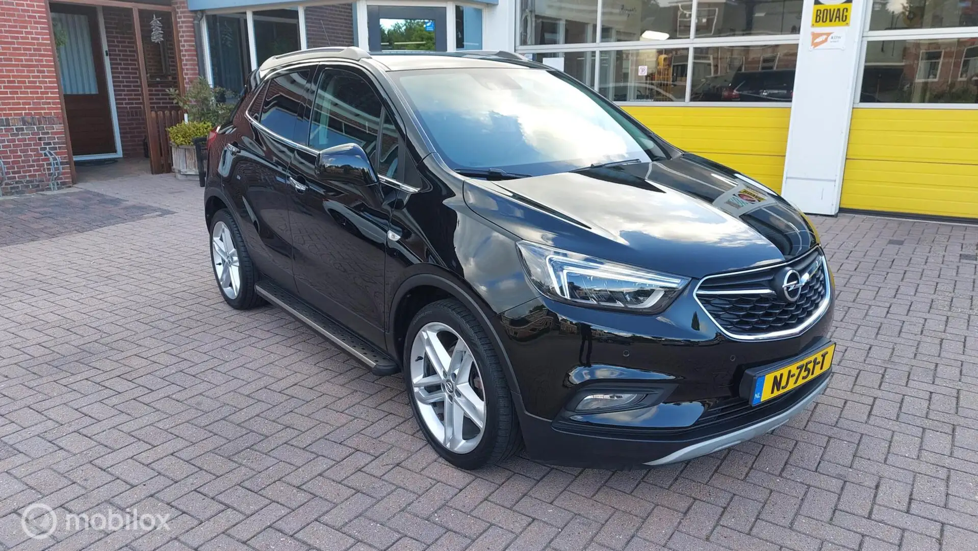 Opel Mokka X 1.4 Turbo Innovation Zwart - 1