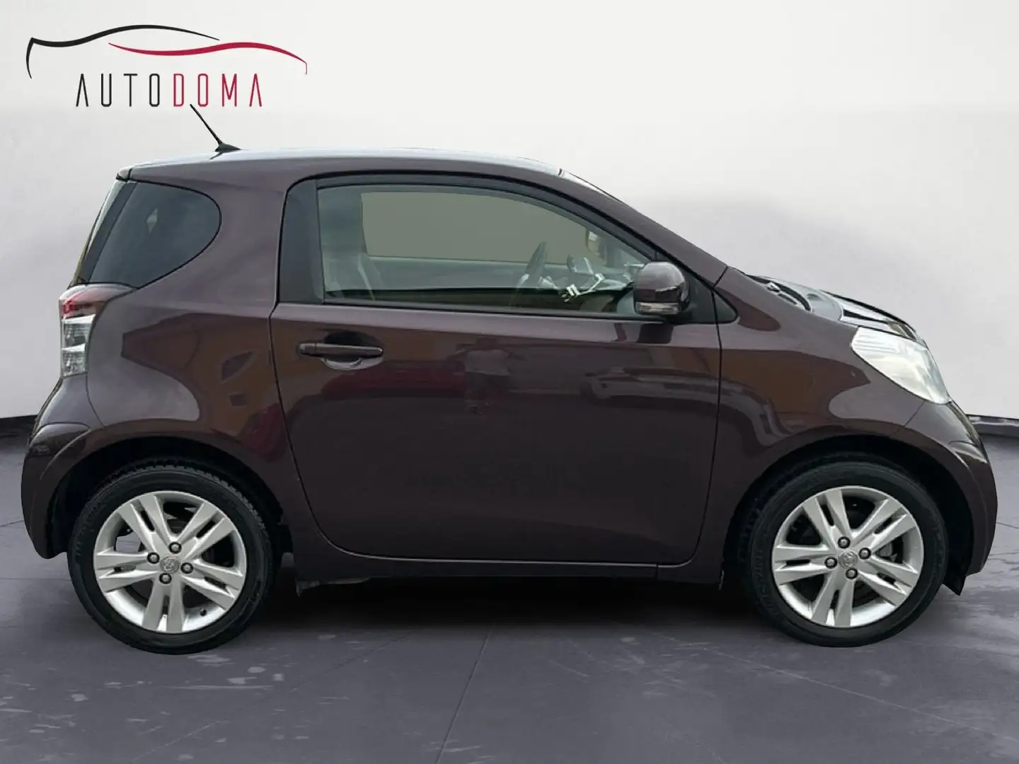 Toyota iQ 1.3 VVT-i Style CVT - 2