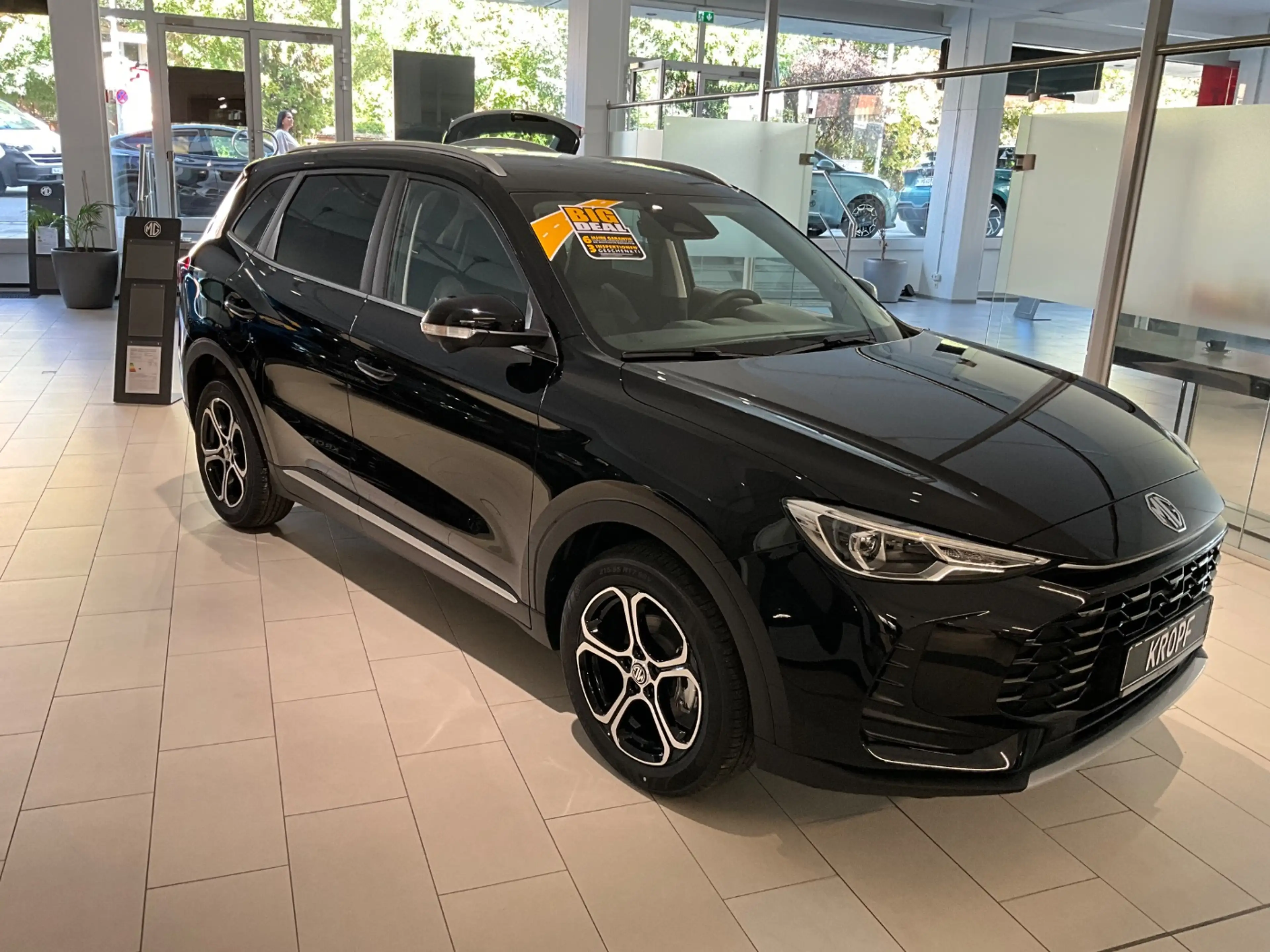 MG ZS 1.5 T Comfort LED+Navi+SHZ+Fernlichtass.+Kam. — photo 3