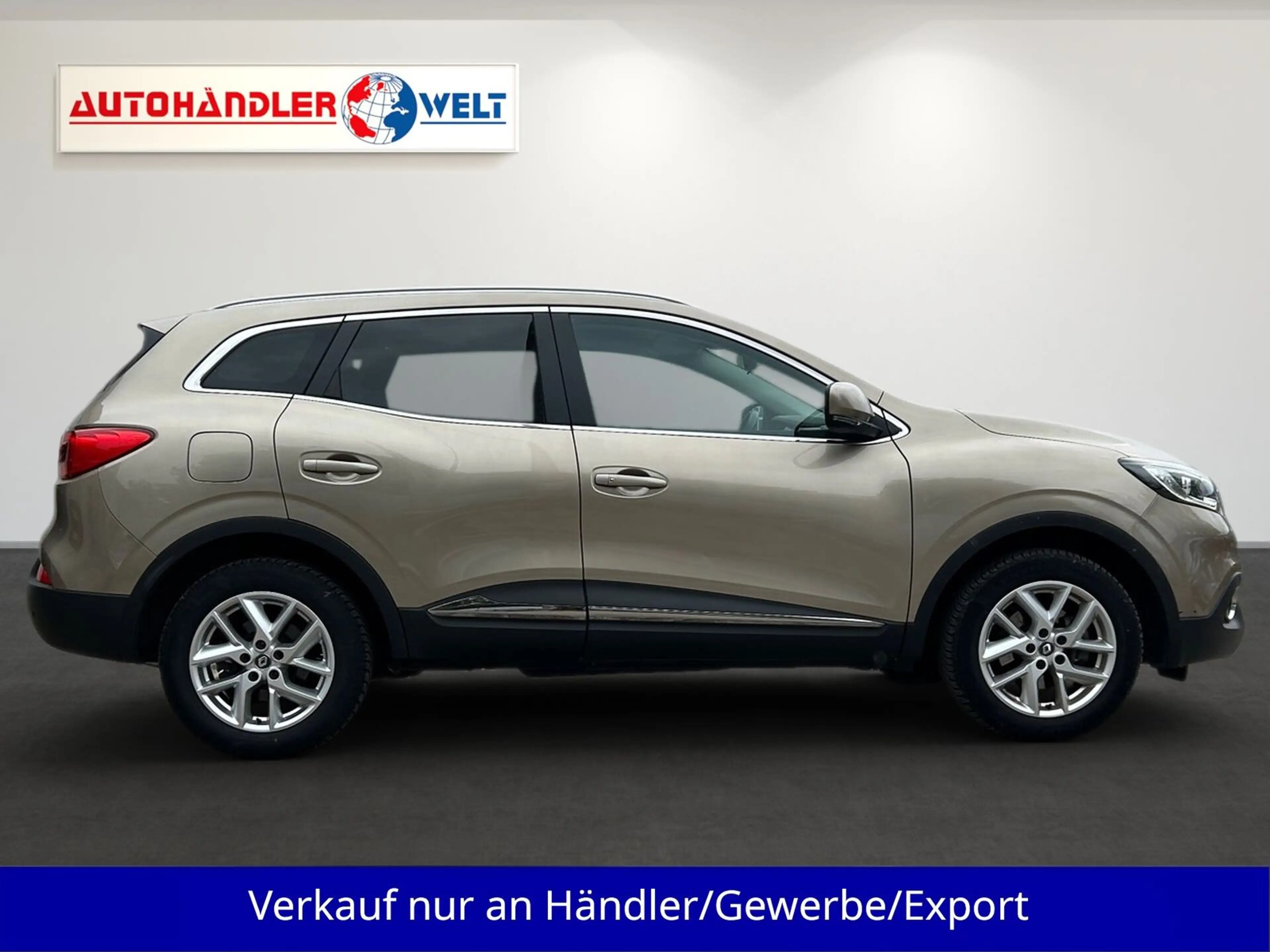 Renault Kadjar 1.2 TCe aus 1.Hand AAC T-Leder PDC — photo 4
