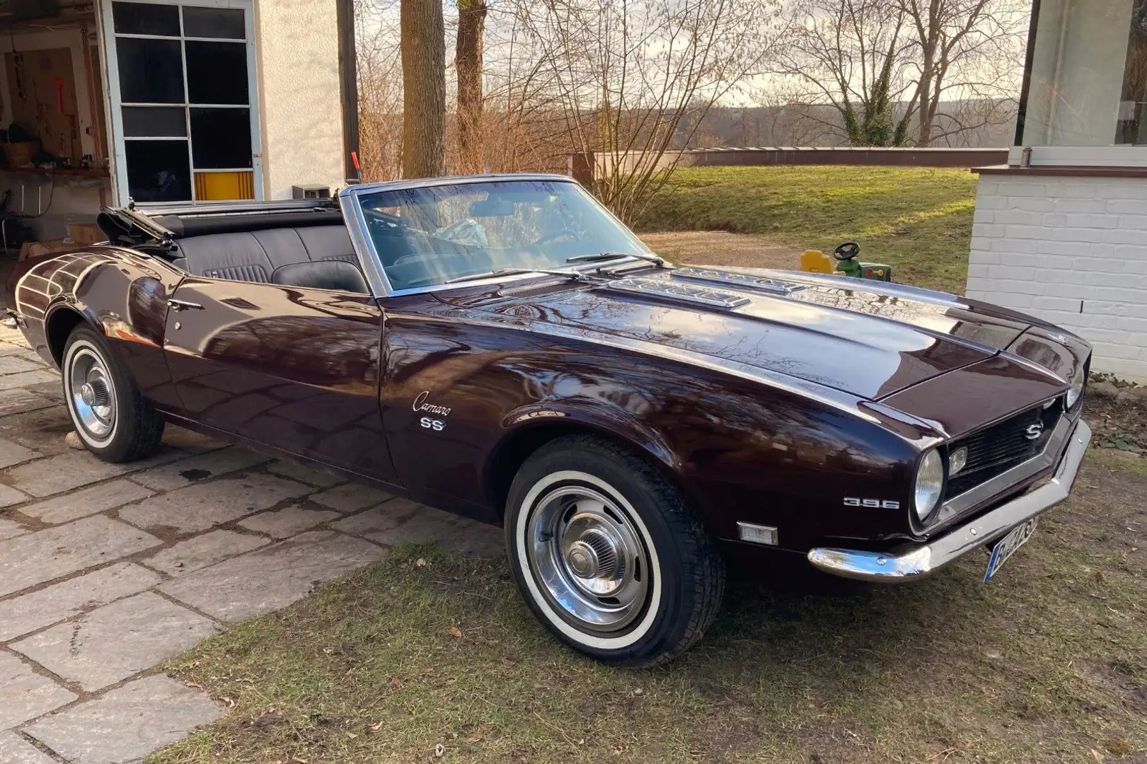 Chevrolet Camaro Cabrio nicht vor Ort - 1