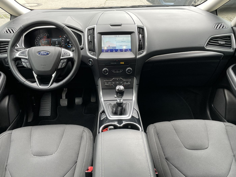 Ford S-Max Titanium Navi Kamera Voll-LED 2xPDC SHZ — photo 11